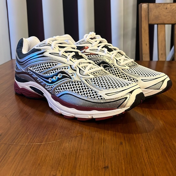 Saucony Pro Grid Omni 9 shoes sneakers new S70739-1 Silver Mens Size 13